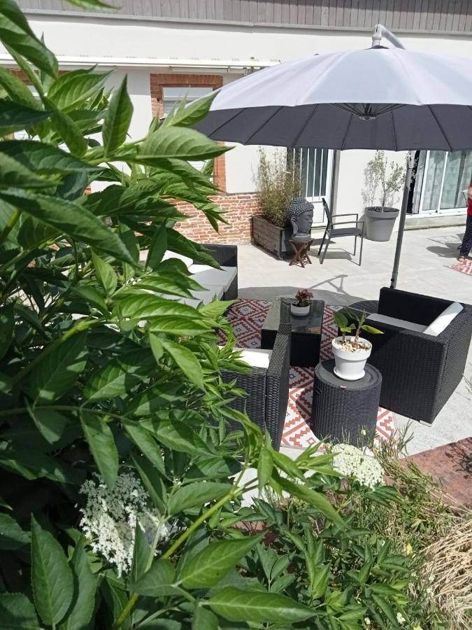 La Ferme De Pham Bed & Breakfast Belberaud ภายนอก รูปภาพ